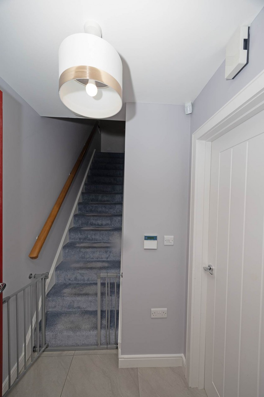 Images for 18 Moyraverty Close, Craigavon