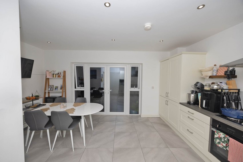 Images for 18 Moyraverty Close, Craigavon