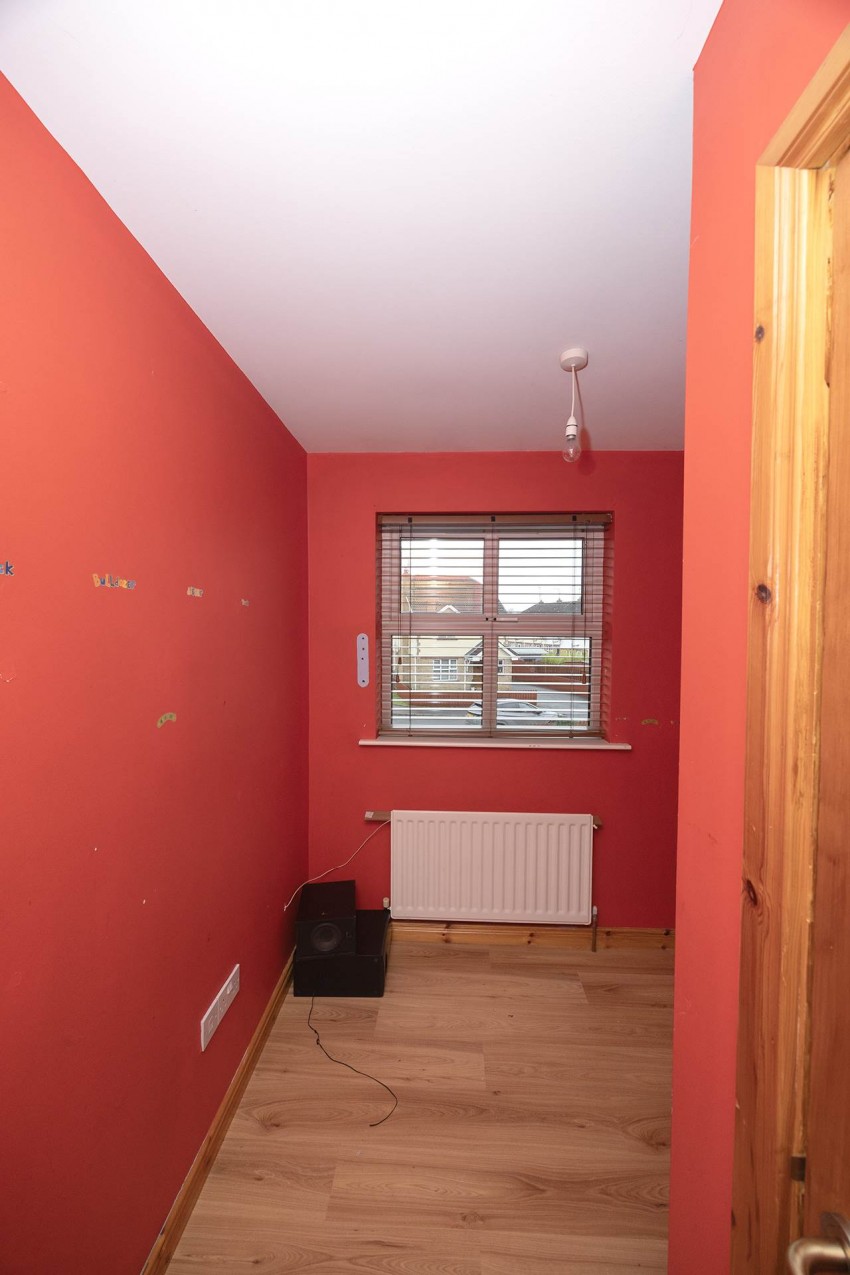 Images for 93 Carrigart Manor, Craigavon