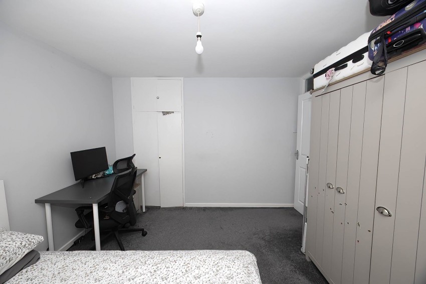 Images for 53 Richmount Gardens, Lurgan