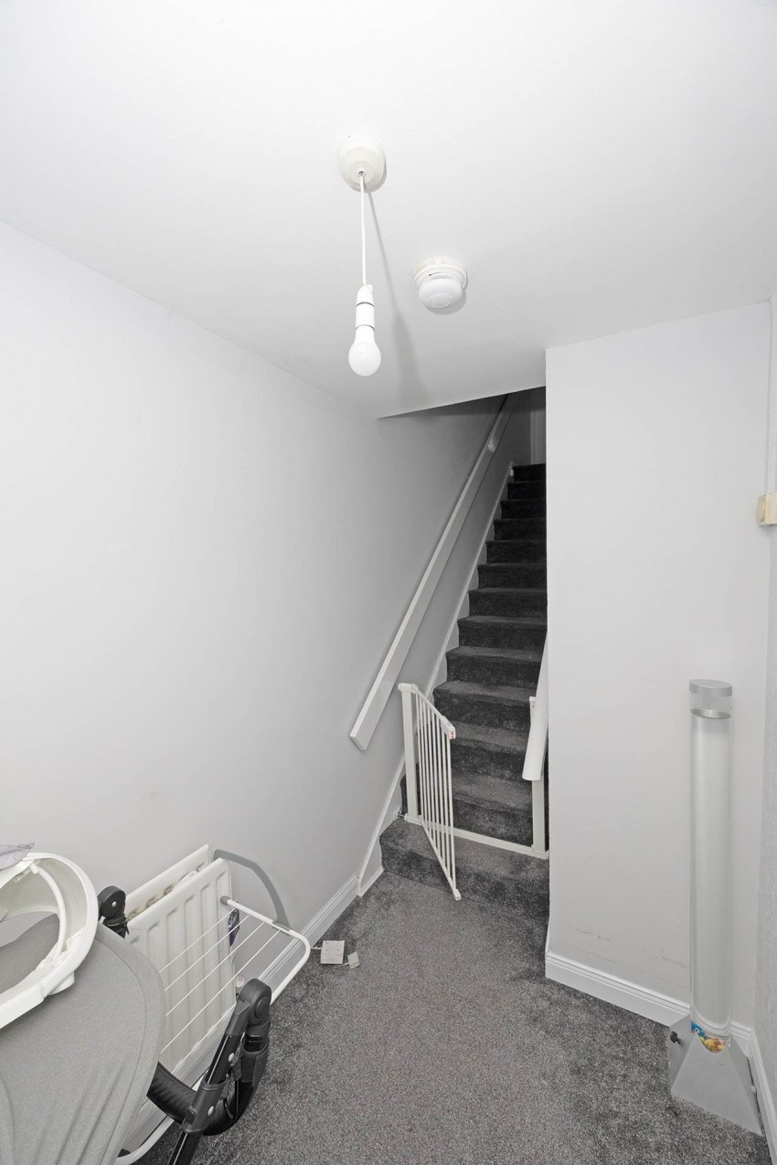 Images for 53 Richmount Gardens, Lurgan