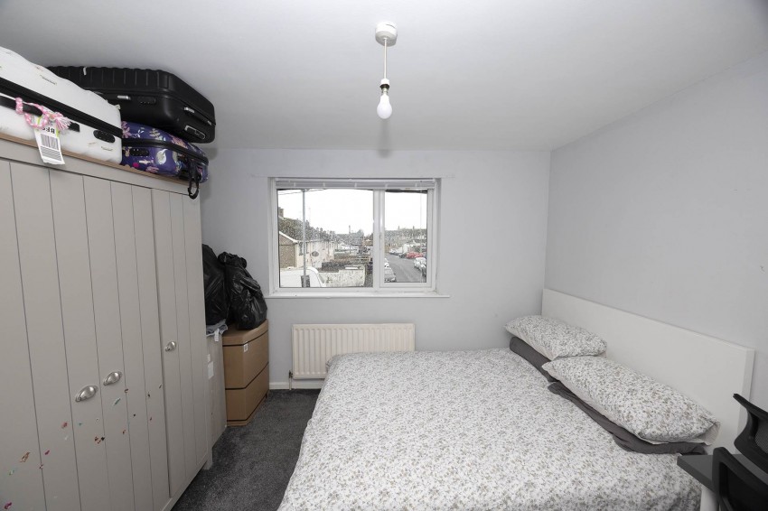 Images for 53 Richmount Gardens, Lurgan