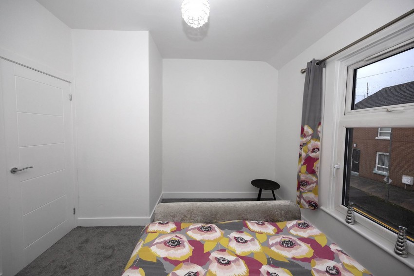 Images for 13 Grattan Street, Lurgan