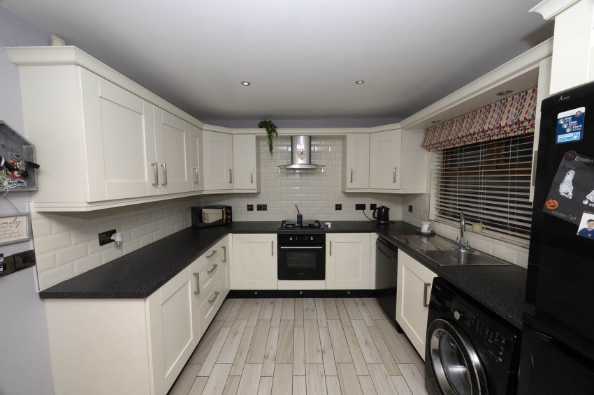 Images for 2 Hillcrest, Lurgan