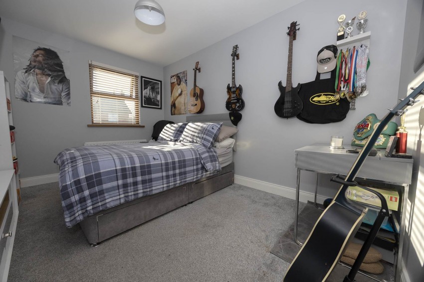 Images for 2 Hillcrest, Lurgan