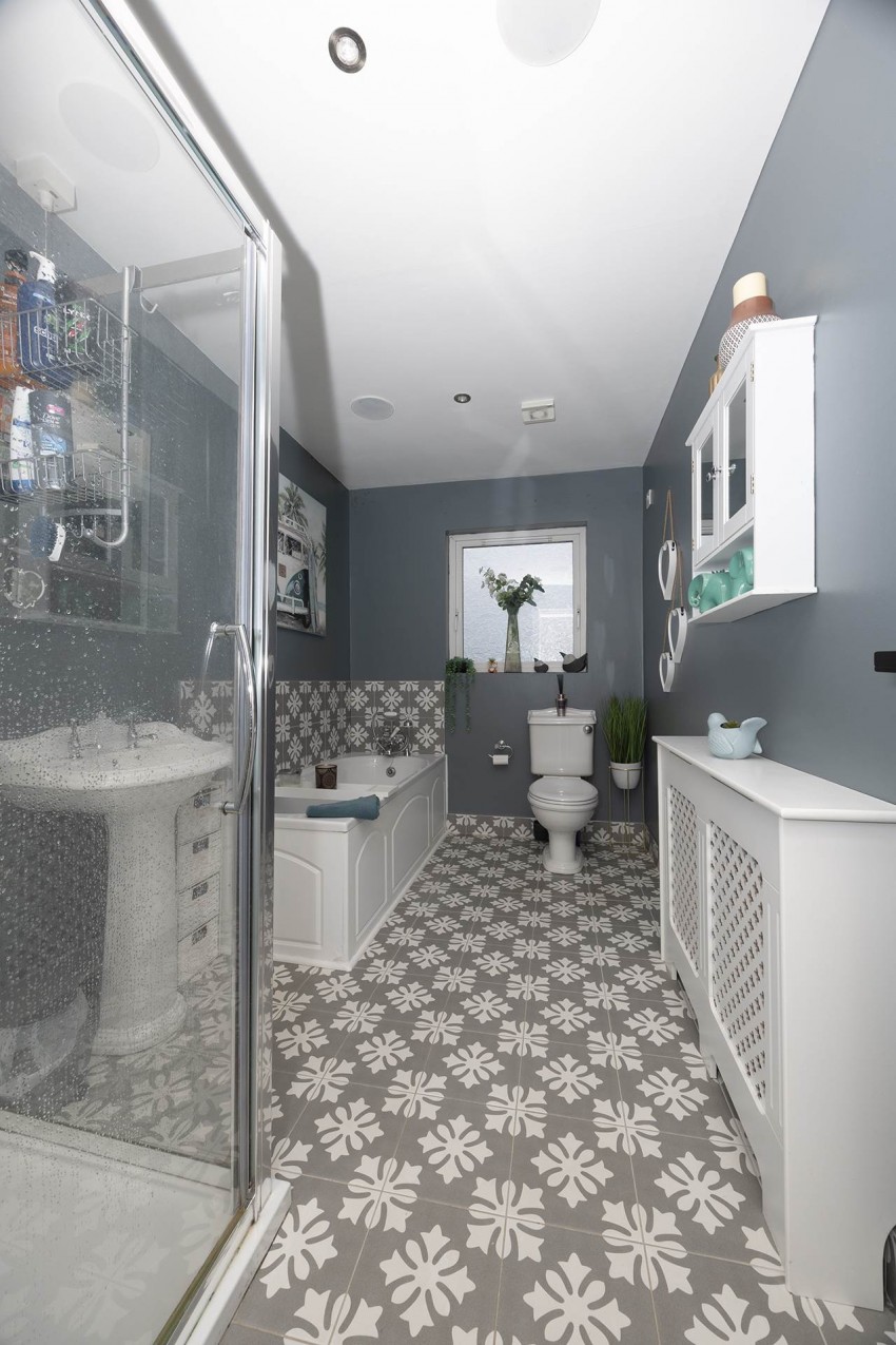 Images for 19 Fox`s Hill, Lurgan