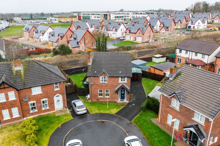 277 Belvedere Manor, Lurgan