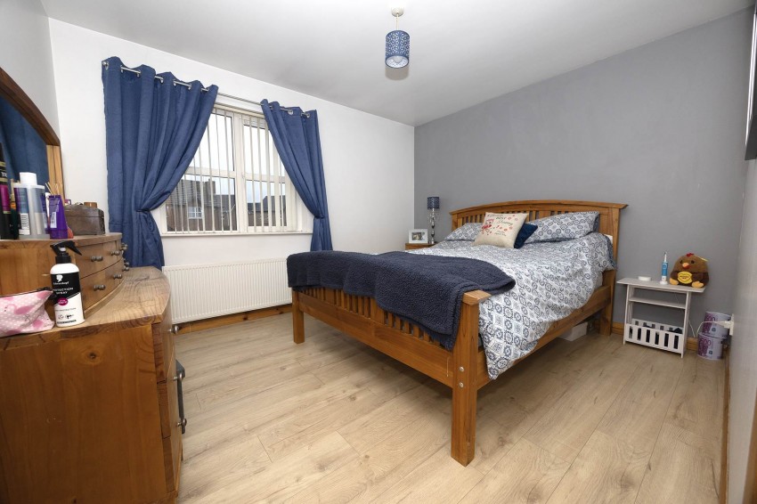 Images for 277 Belvedere Manor, Lurgan