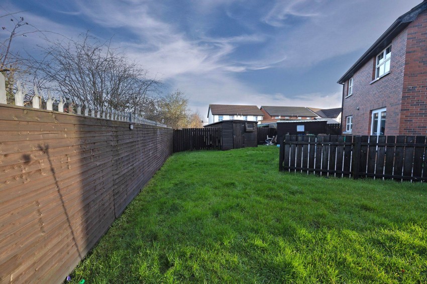 Images for 277 Belvedere Manor, Lurgan