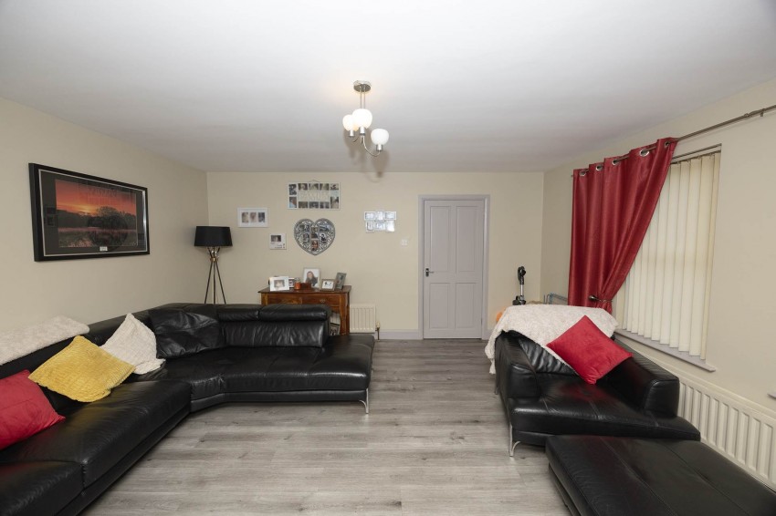 Images for 277 Belvedere Manor, Lurgan