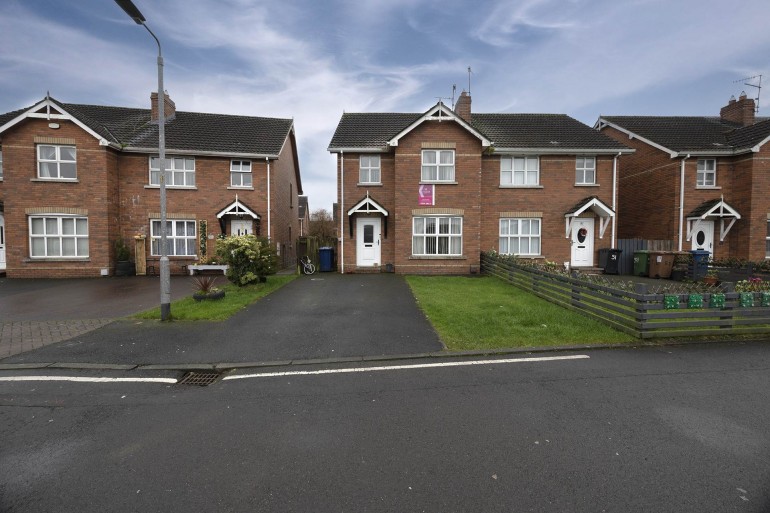 52 Oakfields, Craigavon