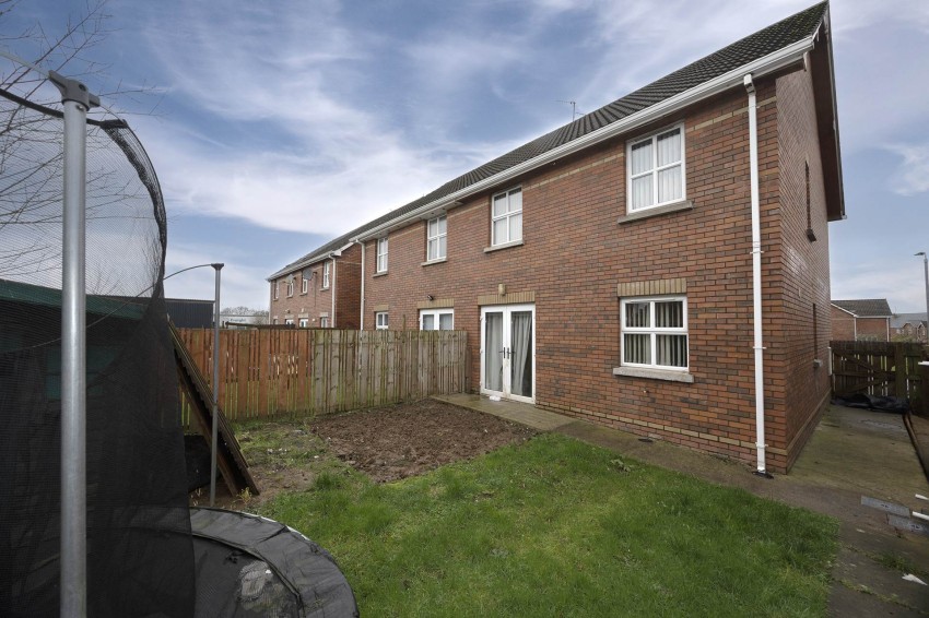 Images for 52 Oakfields, Craigavon