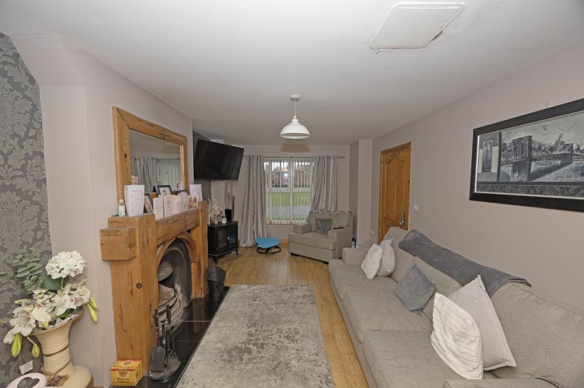 Images for 52 Oakfields, Craigavon