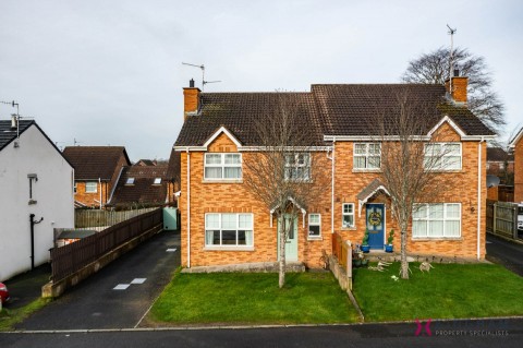 View Full Details for 26 Headington Avenue, Craigavon