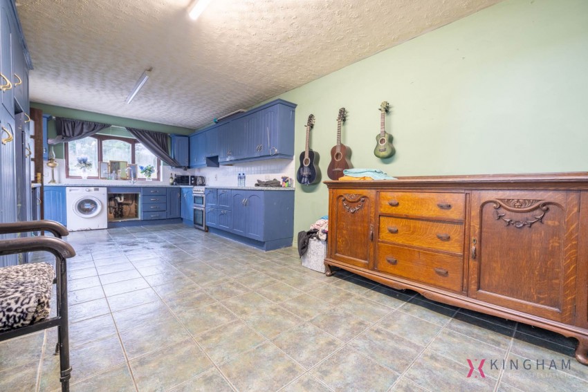 Images for 24 North Circular Road, Craigavon