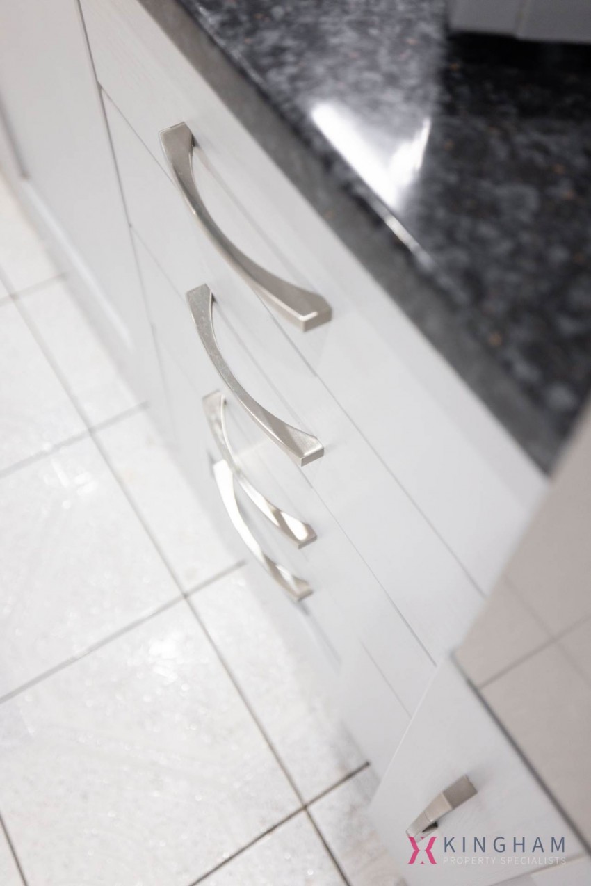 Images for 15 Melrose Park, Lurgan