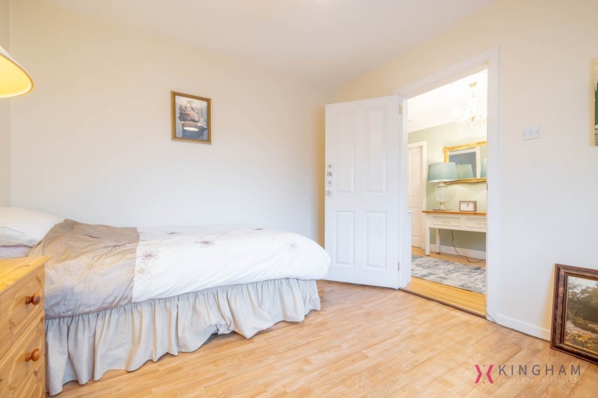 Images for 15 Melrose Park, Lurgan