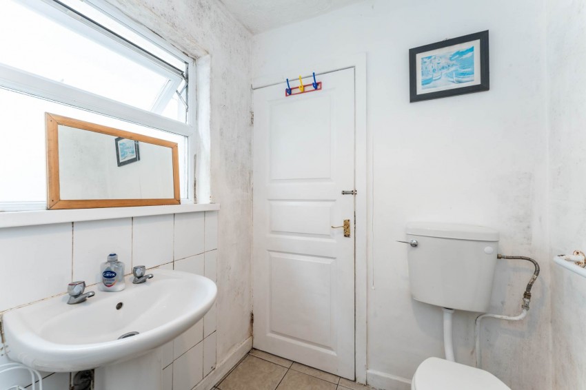 Images for 2 Grattan Street, Lurgan