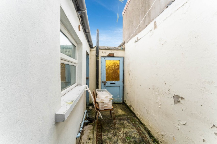 Images for 2 Grattan Street, Lurgan