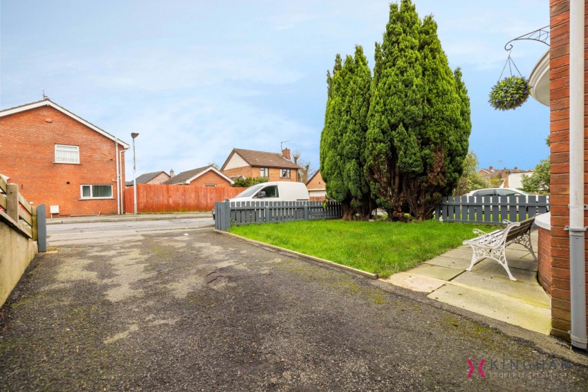 Images for 4 Collingwood Avenue, Lurgan
