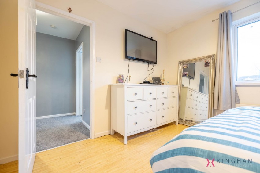 Images for 4 Collingwood Avenue, Lurgan