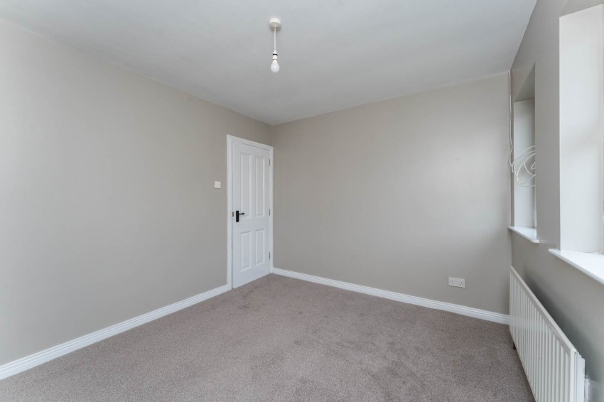 Images for 3 Fox`s Hill, Lurgan