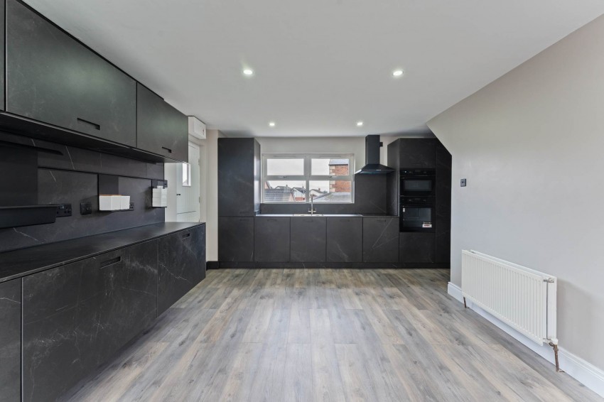 Images for 3 Fox`s Hill, Lurgan