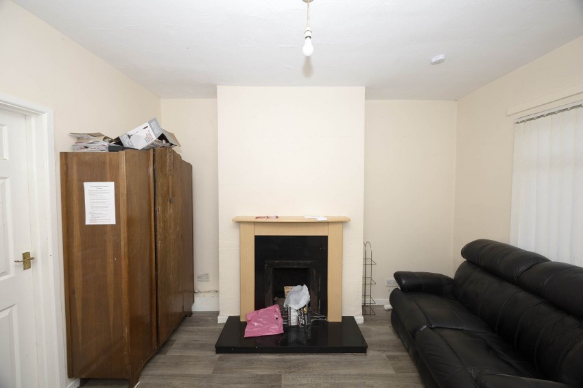 Images for 55 Brownlow Terrace, Lurgan