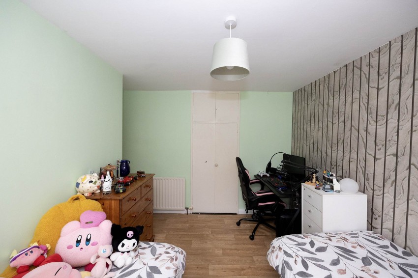 Images for 40 Richmount Gardens, Craigavon