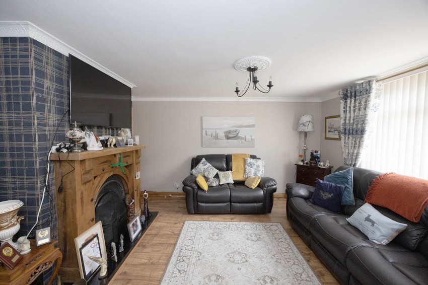 Images for 40 Richmount Gardens, Craigavon