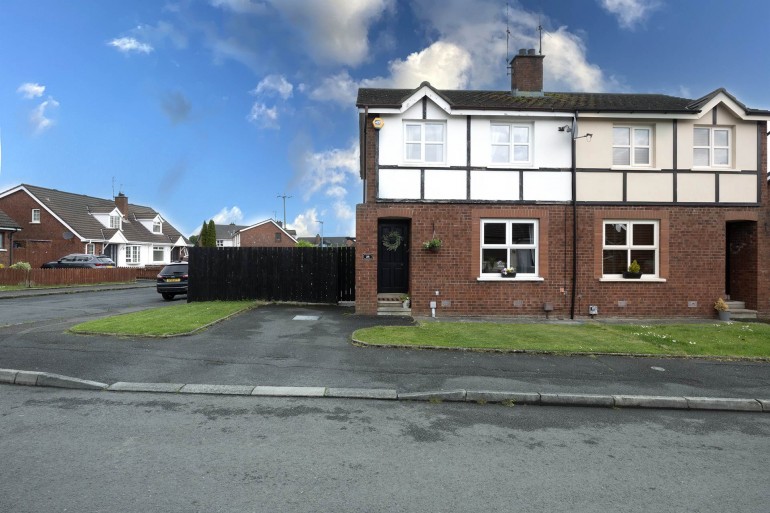 Allengrove, Lurgan