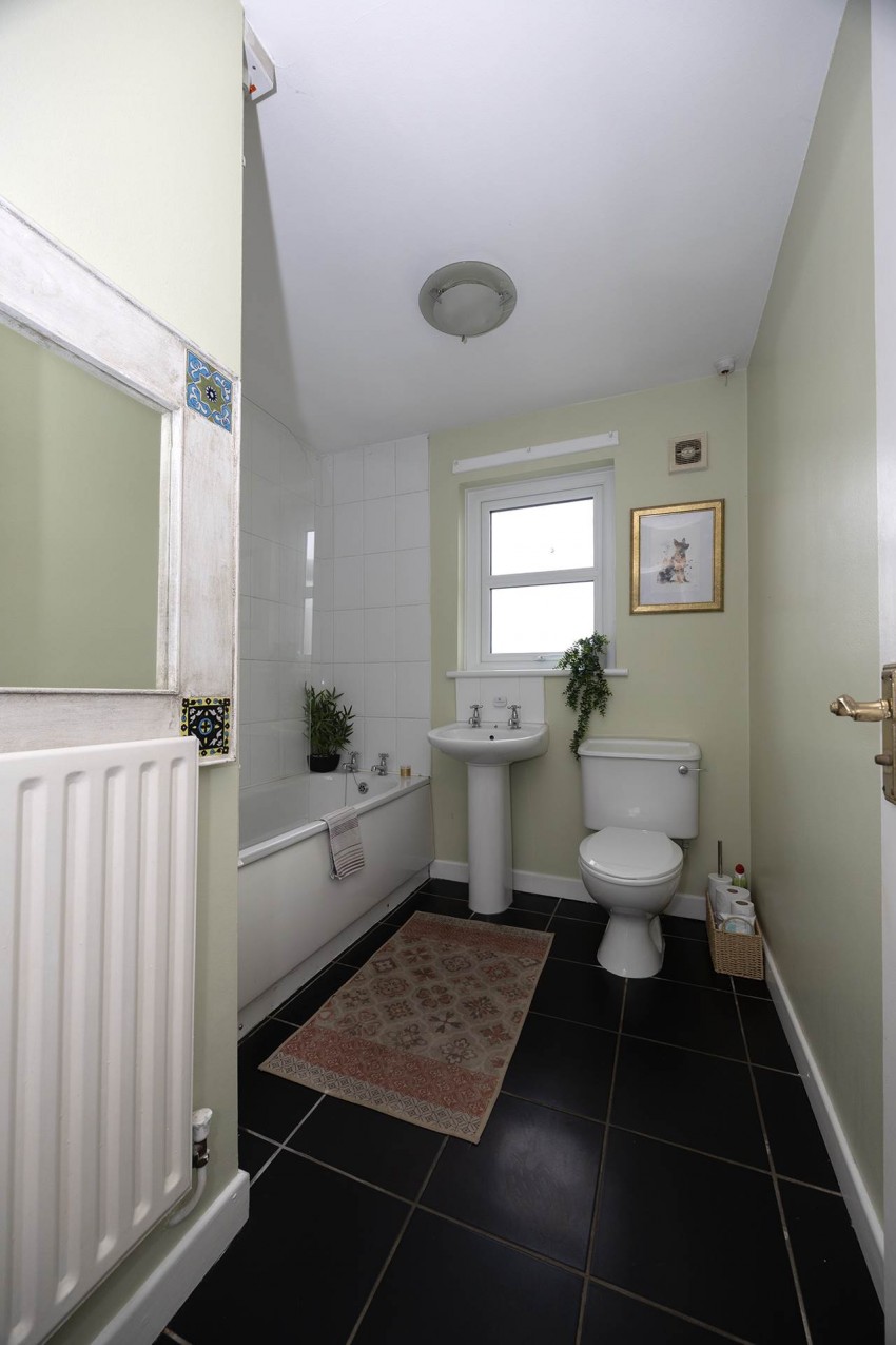 Images for Allengrove, Lurgan