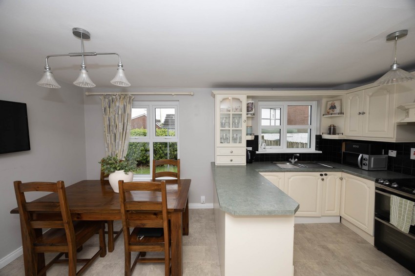 Images for Allengrove, Lurgan