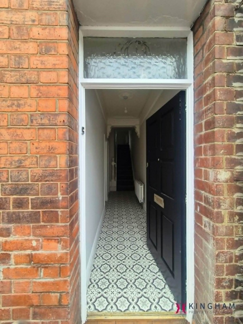 Images for 83 North Street, Lurgan