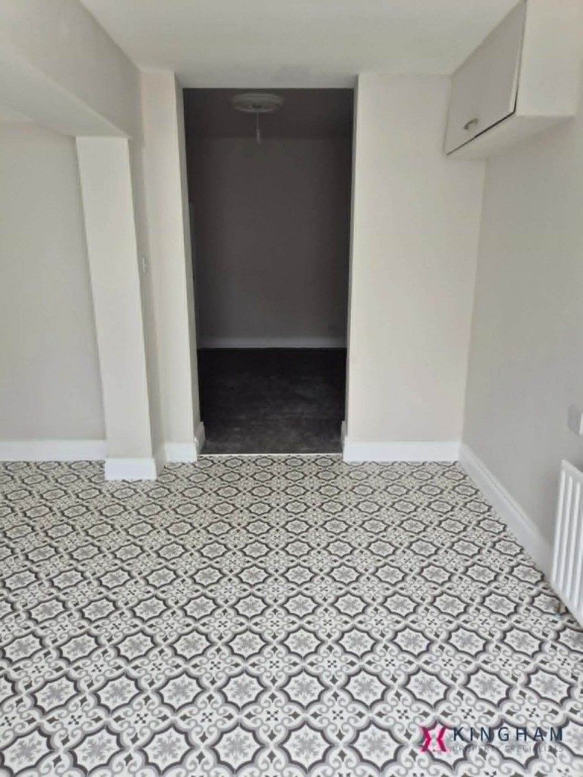 Images for 83 North Street, Lurgan