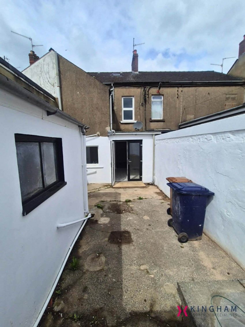 Images for 83 North Street, Lurgan
