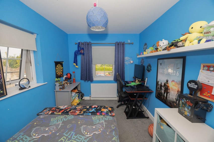 Images for 14 Atherton Square, Lurgan