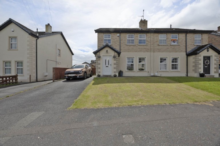 83 River Glade Manor, Craigavon