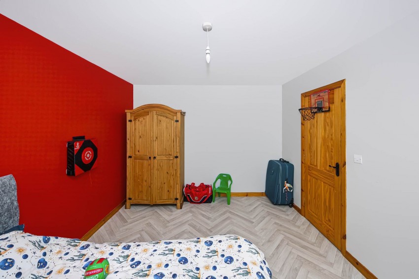 Images for Hillcrest, Lurgan