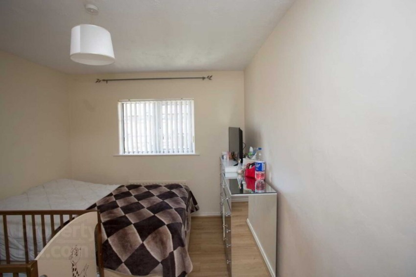 Images for 11 Deans Walk, Lurgan